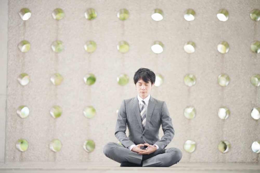 マインドフルネスとは？仕事に必要な理由や効果・実践方法を解説