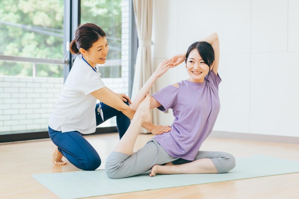 ピラティスインストラクターの収入と働き方は？将来性まで解説