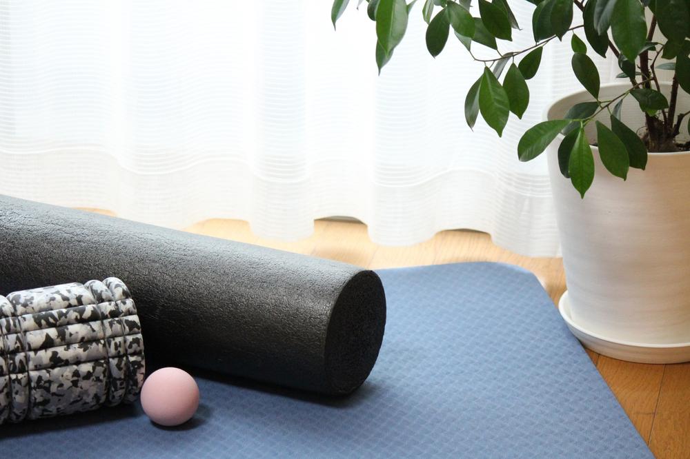 ピラティスに必要な器具や道具とは？その役割と種類