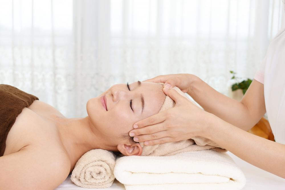 リフレクソロジーとは？基本知識や目的や効果