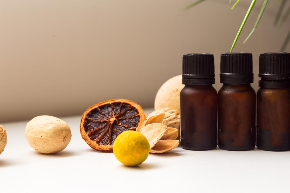 リフレクソロジーの効果とは？身体的・精神的不調を和らげる