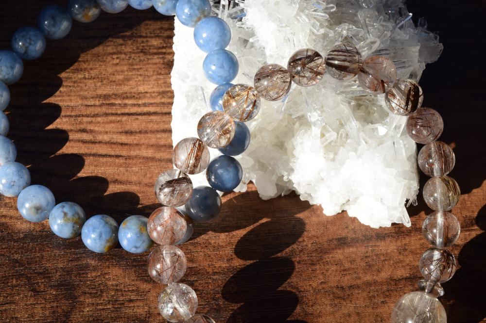 パワーストーンは身に付けるべき？効果やポイントを徹底解説