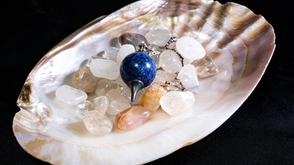 ダウジングの道具選び！初心者におすすめの選び方・使い方・注意点